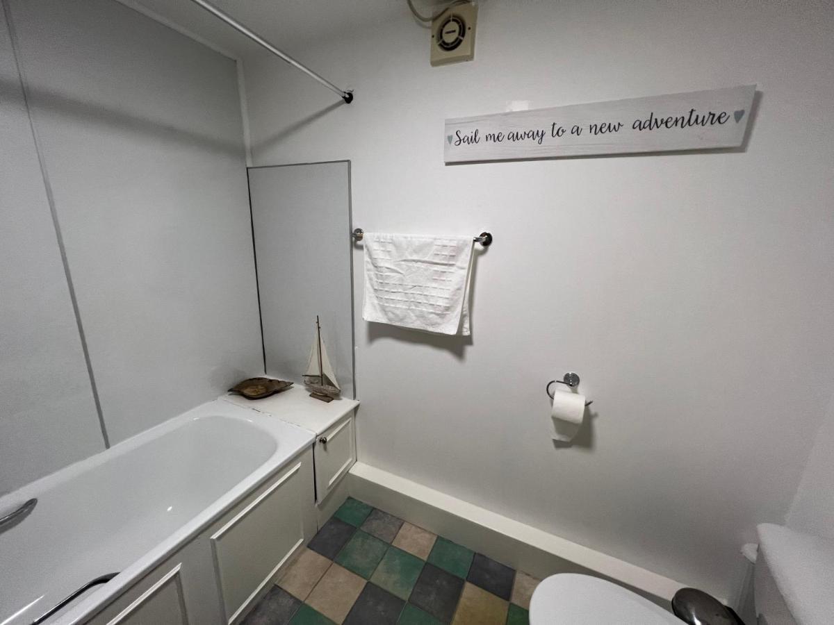 Anchor Hotel Johnshaven エクステリア 写真